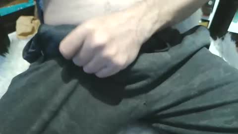 hard4u online show from April 24, 2:08 pm