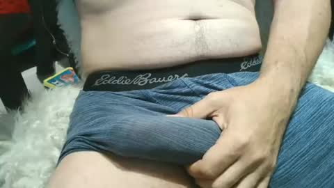 Snapshot of peacheshubby chatting on June 12, 4:17 pm hard4u online show from June 12, 4:17 pm