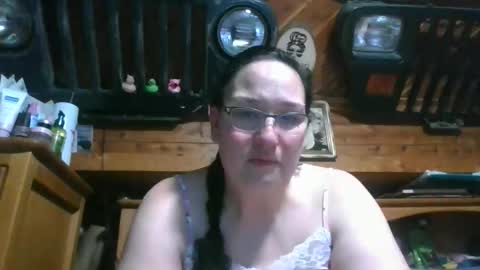 peachtree197 online show from March 26, 1:22 am