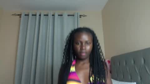 Snapshot of peachy_aura1 chatting on July 16, 2:17 am Aura online show from July 16, 2:17 am