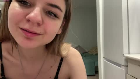 Peachy online show from April 5, 6:05 pm