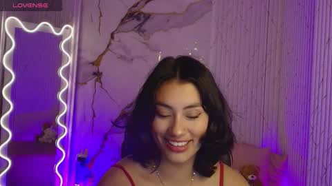 peachy_tay online show from March 23, 11:25 am