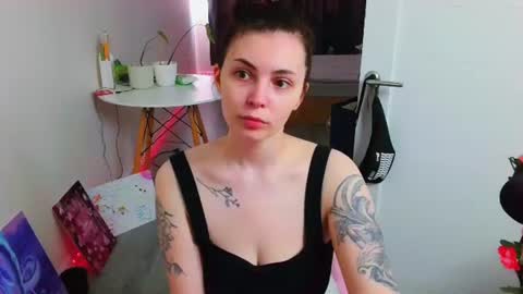 Snapshot of peachybabe__ chatting on July 11, 12:19 pm Peachy online show from July 11, 12:19 pm