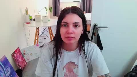 Snapshot of peachybabe__ chatting on July 13, 4:43 pm Peachy online show from July 13, 4:43 pm