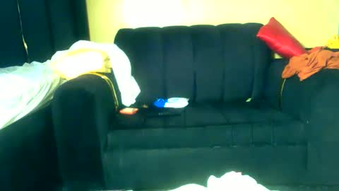 Snapshot of peachyglow_08 chatting on May 20, 7:25 am curvy online show from May 20, 7:25 am