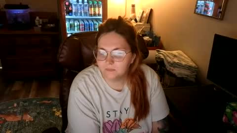 Snapshot of peachyheat98 chatting on June 12, 12:31 am Peachyheat98 online show from June 12, 12:31 am
