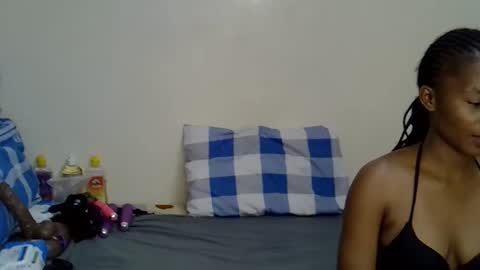 peachysparkel online show from March 6, 10:23 am