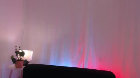 LILLY online show from February 9, 7:49 am