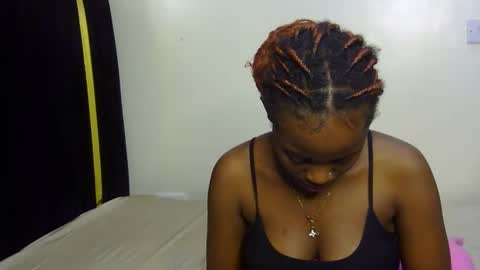 Snapshot of pearl_velvet chatting on November 20, 3:50 am vel online show from November 20, 3:50 am