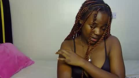 Snapshot of pearl_velvet chatting on November 23, 4:07 pm vel online show from November 23, 4:07 pm