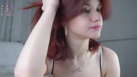 Lily online show from April 4, 1:04 am