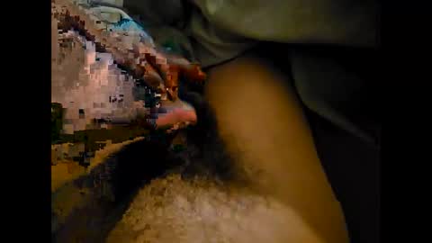 Snapshot of pedritu7 chatting on December 17, 1:29 am Alex online show from December 17, 1:29 am