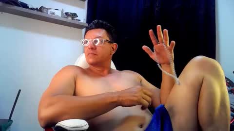 Pedro online show from April 17, 3:42 am