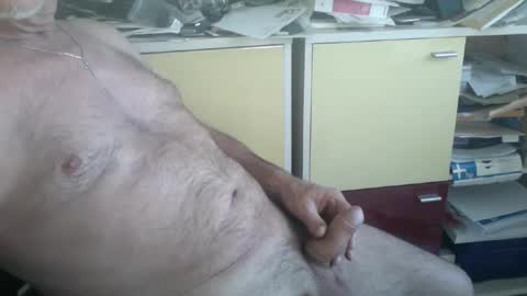 Snapshot of pegaso1000 chatting on March 6, 9:14 am pegaso1000 online show from March 6, 9:14 am