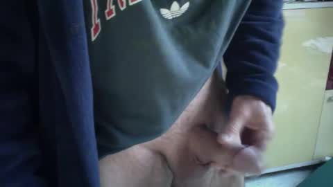 Snapshot of pegaso1000 chatting on October 21, 9:10 am pegaso1000 online show from October 21, 9:10 am