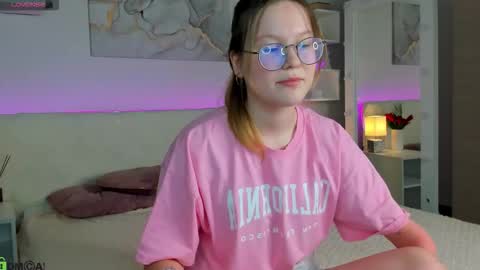 Snapshot of peggyhunt chatting on February 18, 10:22 am Peggy online show from February 18, 10:22 am