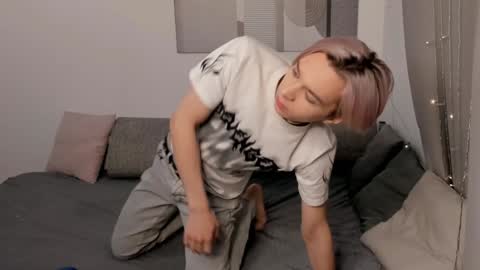 Snapshot of peggypierce chatting on December 20, 6:19 am Leo online show from December 20, 6:19 am