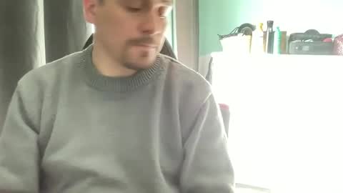 easy cum online show from June 25, 6:45 pm