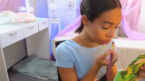 peneelopeecute online show from April 14, 7:42 pm