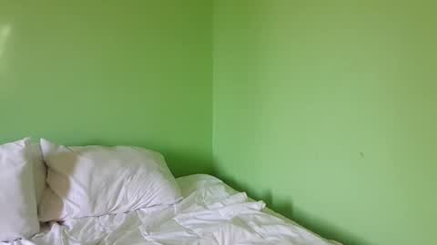 Snapshot of penisqueen69 chatting on February 11, 2:14 am The Queen of deepthroat in this room all your dreams come true xx online show from February 11, 2:14 am