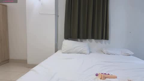 penny_coco online show from April 12, 1:05 pm