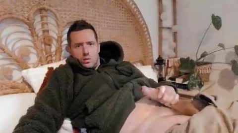 Snapshot of pep38fr chatting on January 6, 2:10 pm bardamu online show from January 6, 2:10 pm