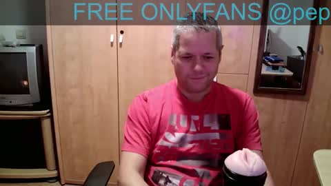 Snapshot of pepinoholandes chatting on October 16, 11:06 pm Pepino Holandes online show from October 16, 11:06 pm