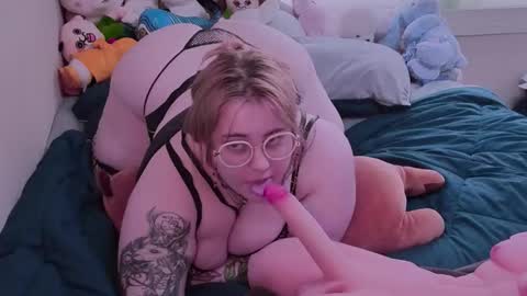 Snapshot of peppe_pimp chatting on September 20, 4:57 am Kim Byeoldae online show from September 20, 4:57 am