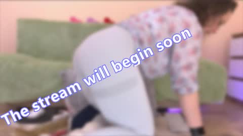 Olga and Kirill online show from April 16, 9:10 am