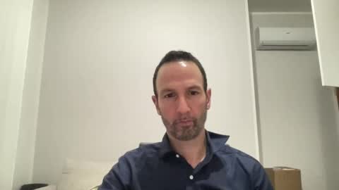 Snapshot of peppinslosqualo chatting on February 23, 2:18 am peppinslosqualo online show from February 23, 2:18 am