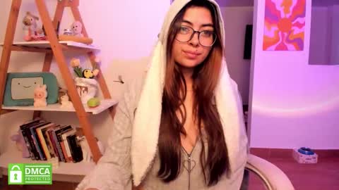 Sarah Ana Banana online show from February 2, 11:14 pm