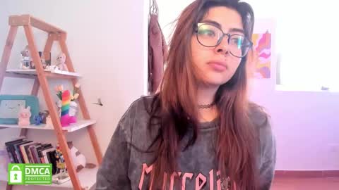 Sarah Ana Banana online show from March 31, 3:56 pm