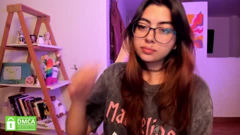 Sarah Ana Banana online show from April 6, 5:19 am