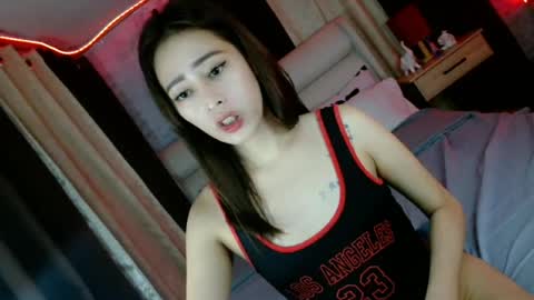 Sweet Gwen online show from June 23, 12:25 pm