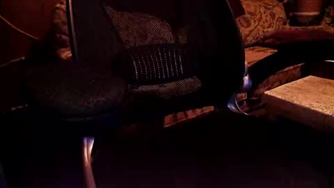 Snapshot of perfecto337 chatting on November 18, 12:27 am perfecto337 online show from November 18, 12:27 am