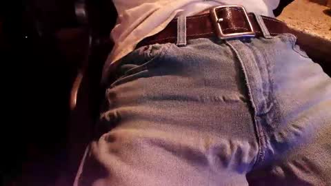 Snapshot of perfecto337 chatting on November 25, 1:27 am perfecto337 online show from November 25, 1:27 am