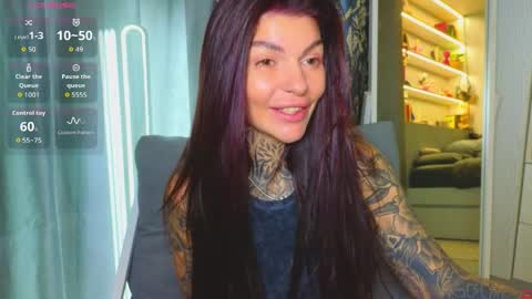 Anna online show from April 15, 8:10 am