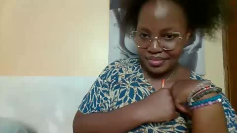 Snapshot of periwinkle20 chatting on November 26, 5:58 pm Taurus online show from November 26, 5:58 pm