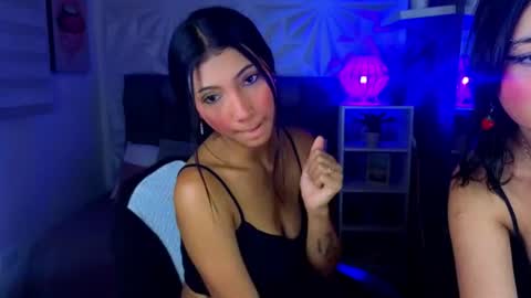  PERLA online show from June 18, 11:58 am