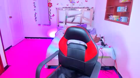 PERLA online show from March 15, 12:16 am