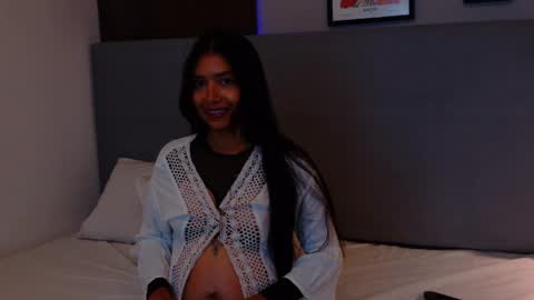 perladavies online show from April 8, 7:36 pm