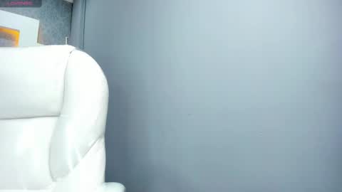 PERLA  online show from September 13, 10:53 pm