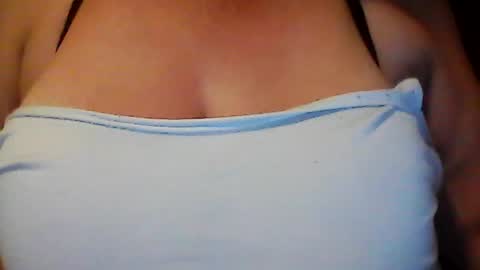 Snapshot of perlita070822 chatting on July 9, 4:16 am perlita070822 online show from July 9, 4:16 am