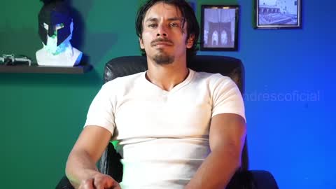 Snapshot of perseoo_88 chatting on February 21, 10:48 pm andres online show from February 21, 10:48 pm