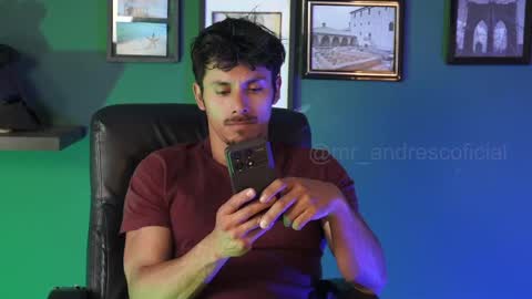 Snapshot of perseoo_88 chatting on December 2, 4:57 pm andres online show from December 2, 4:57 pm