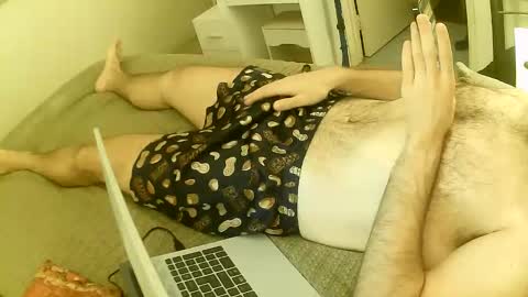 perthguytop online show from April 18, 6:28 am