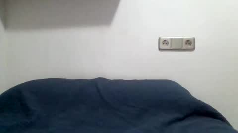 dani online show from January 6, 8:45 pm