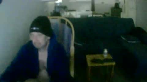 Snapshot of perver696969 chatting on November 25, 6:52 pm sex adicted online show from November 25, 6:52 pm