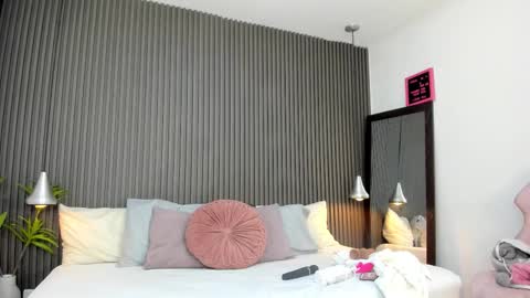 Lizza online show from March 12, 11:38 am