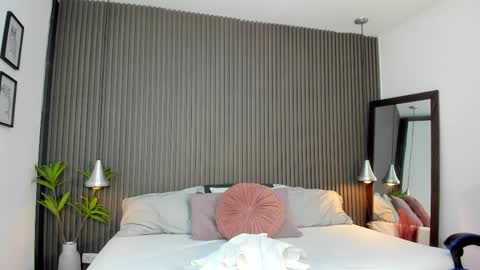 Lizza online show from April 5, 12:02 pm